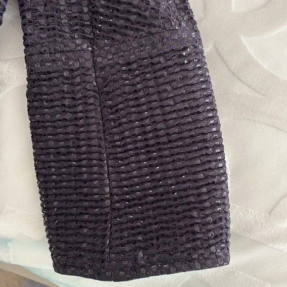 NWOT Carlisle Textured Dark Purple Lined Blazer. Decorative Buttons. Size 6 - Picture 6 of 14